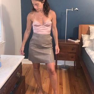 Zara faux leather skirt size xs exposed zip and pockets